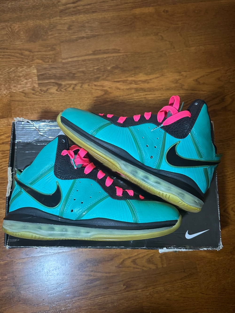Size 9 - Nike LeBron 8 Retro 2010 Pre-Heat South Beach